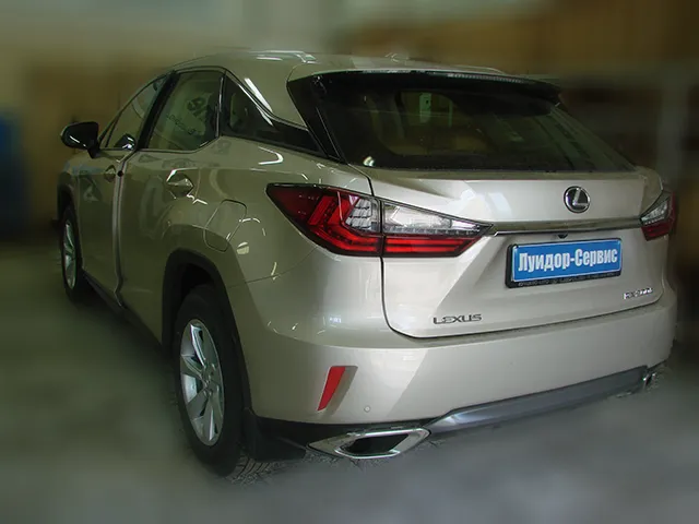 Установка Техноблока на Lexus RX200