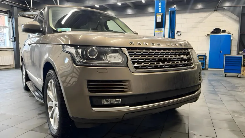Установка Pandora VX 4G GPS V3 на Range Rover с автозапуском — фото 1