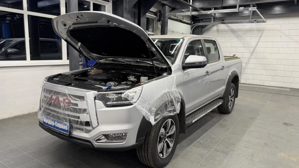 Установка автосигнализации Pandora VX 4G GPS на пикап JAC T8 — фото 1