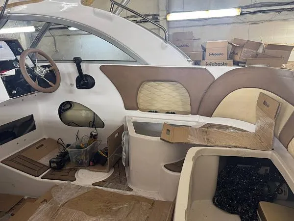 Установка автономного отопителя Webasto на катер Enigma 590 HT — фото 7