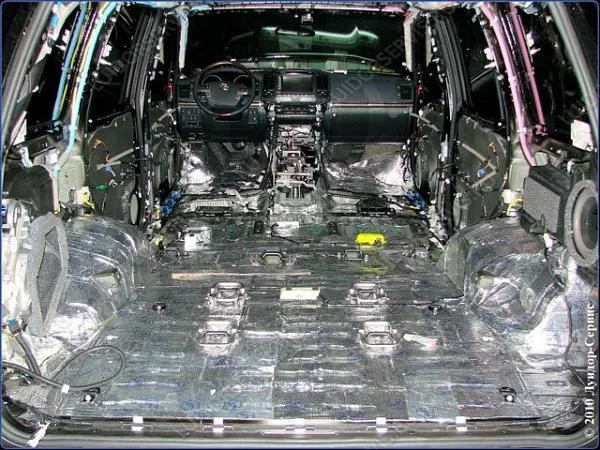 Шумоизоляция Toyota Land Cruiser 200 — фото 11