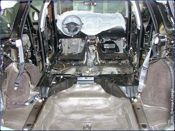Шумоизоляция Subaru Forester — фото 2