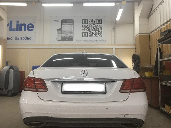 Установка Pandect X1800BT на Mercedes-Benz E-Класс IV 2012 г