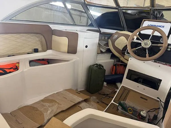Установка автономного отопителя Webasto на катер Enigma 590 HT — фото 5