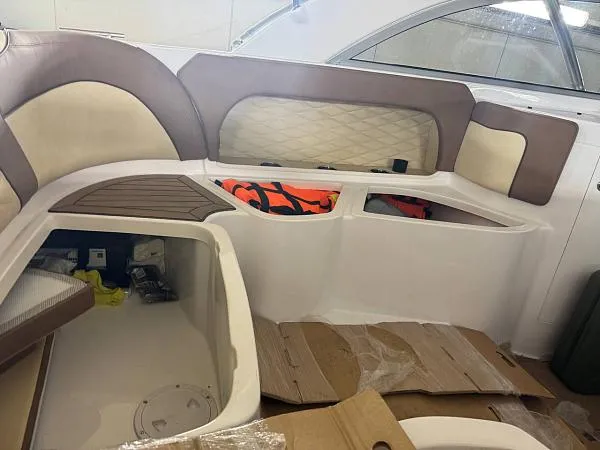 Установка автономного отопителя Webasto на катер Enigma 590 HT — фото 6