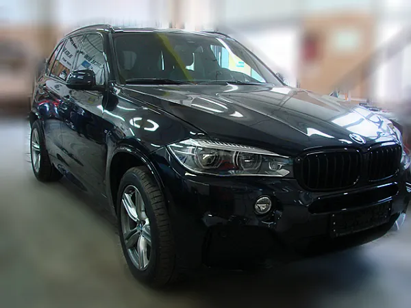 Тонирование BMW X5 (задняя полусфера 5%, передние "атермльная") — фото 1