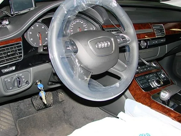 Техноблок на Audi A8