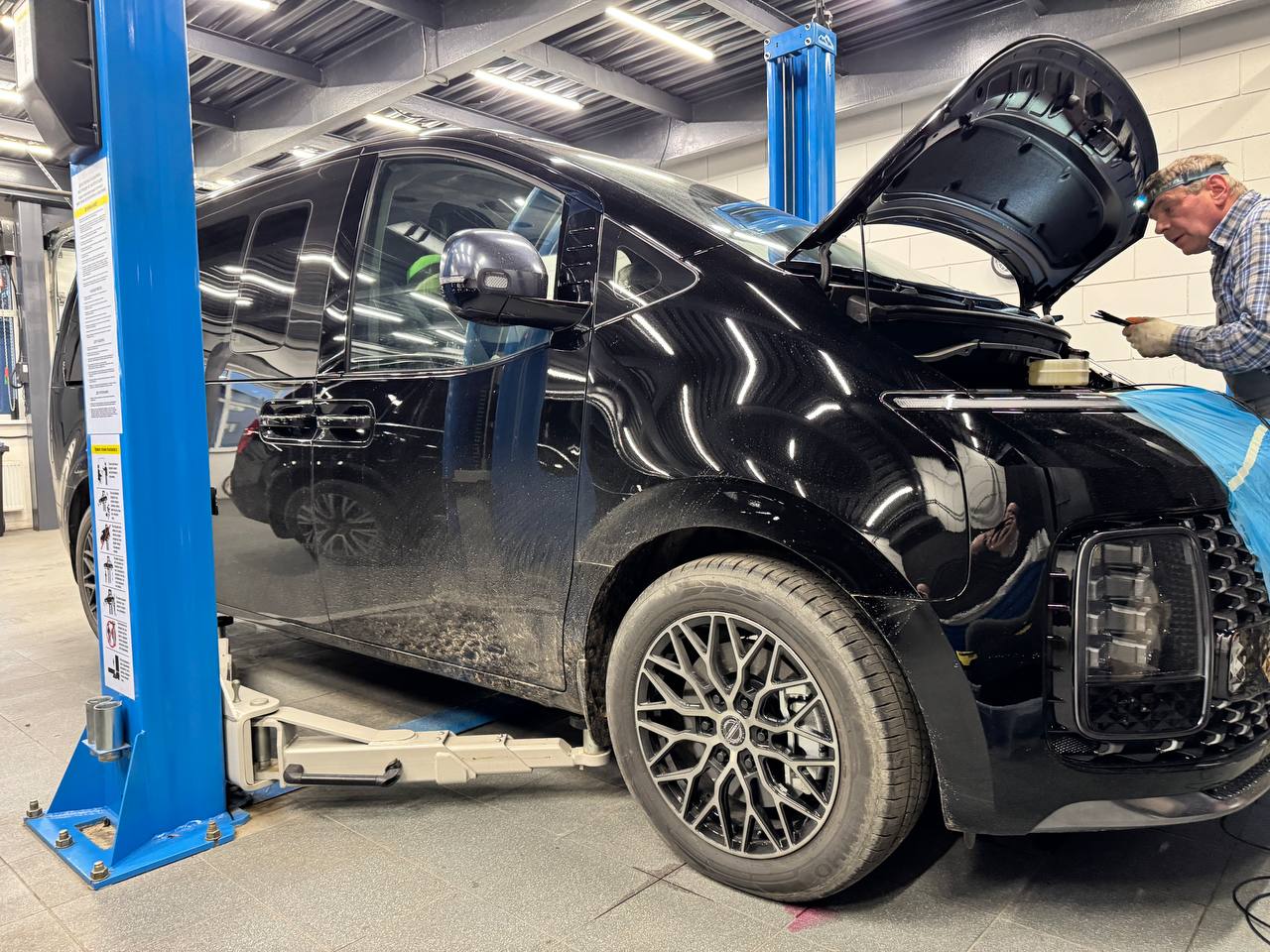 Установка сигнализации Призрак 8GL Smart Pro на Hyundai Staria