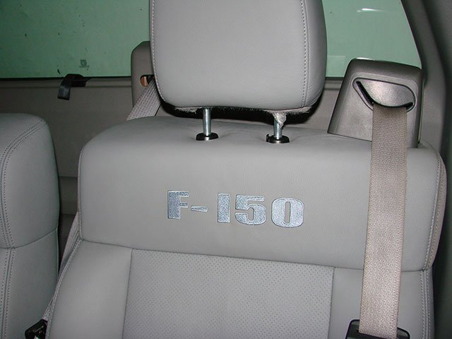 Перетяжка салона Ford F150