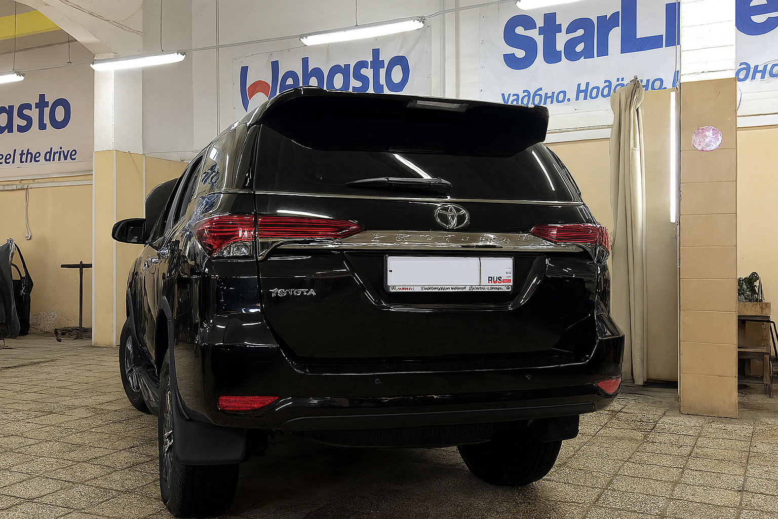 Установка  Webasto Thermo Top Comfort+ на Toyota Fortuner - фото и описание выполненых работ