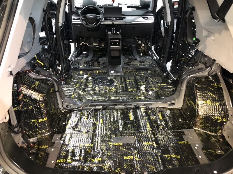 Шумоизоляция багажника Шумоизоляция автомобиля