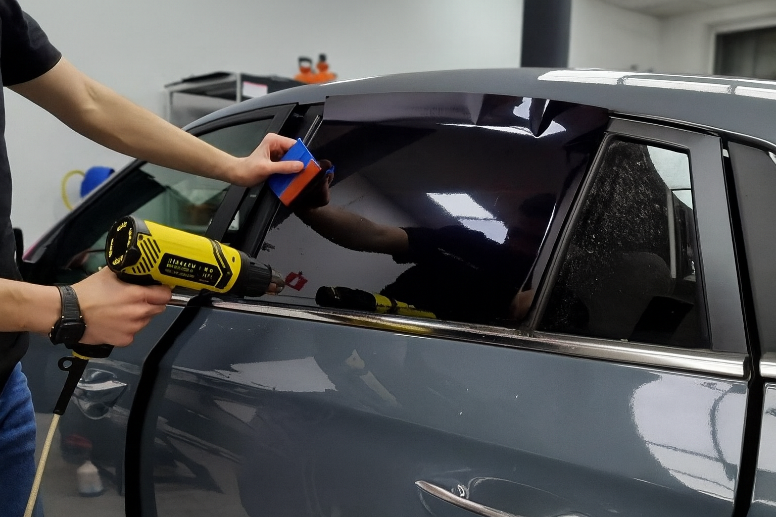 Тонировка стекол автомобиля