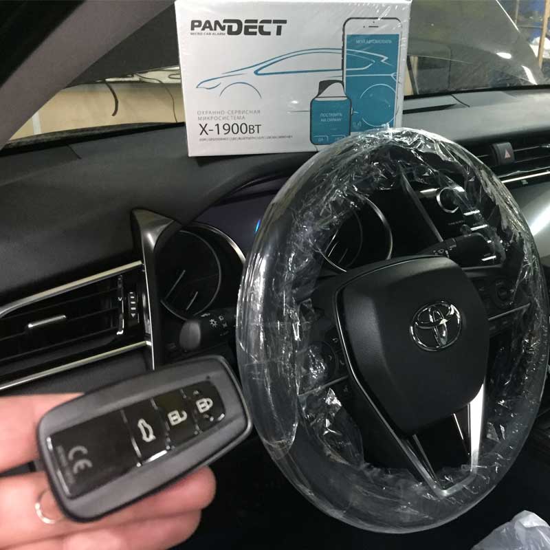 Установка автосигнализации с бесплючевым автозапуском Pandect 1900 BT + эл. мех. замок капота на Toyota Camry Установка автосигнализации с бесплючевым автозапуском Pandect 1900 BT + эл. мех. замок капота на Toyota Camry