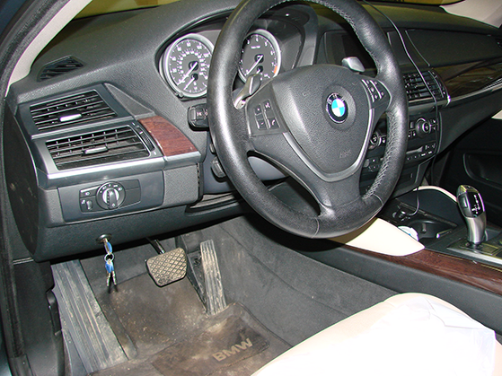 BMW X6 - фото1