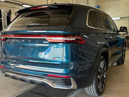 Установка автосигнализации Pandora VX 4G на Geely Monjaro