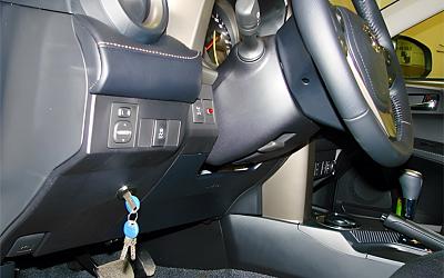Техноблок на Toyota Rav 4