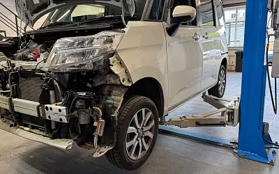Установка Webasto Comfort и Pandora VX 4G GPS v3 на Toyota Roomy 1.0 CVT